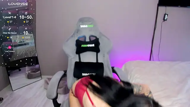 Snapshot of SweetMary_adam chatting on 03/30/26, 01:56 SweetMary adam online show from 03/30/26, 01:56