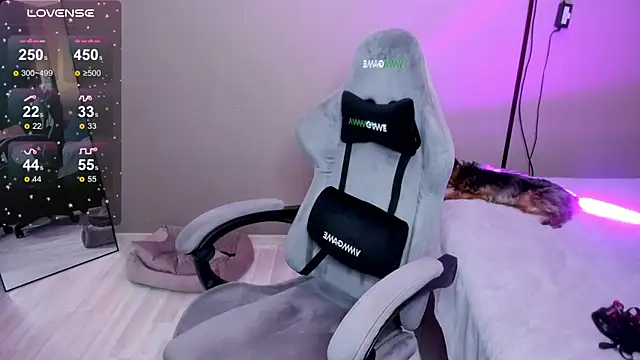 Snapshot of SweetMary_adam chatting on 04/06/26, 05:03 SweetMary adam online show from 04/06/26, 05:03