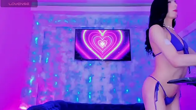 Melanny Brats online show from 04/01/26, 10:40