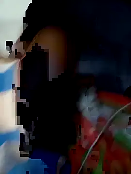 Snapshot of rock_y43322 chatting on 03/25/26, 06:36 rock y43322 online show from 03/25/26, 06:36