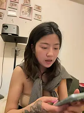 Olivia PINK0322 online show from 04/12/26, 01:27