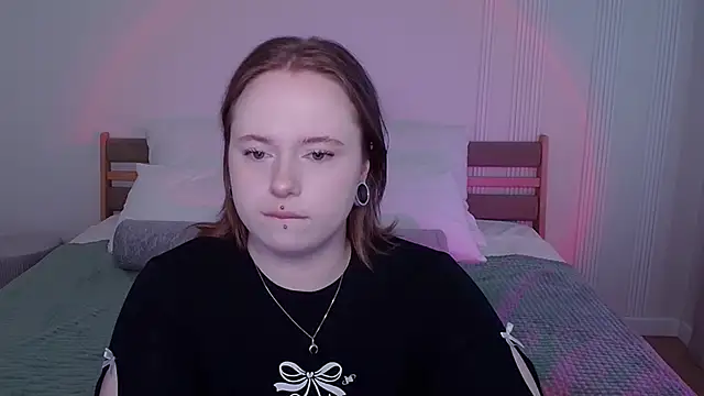 SelenaLily online show from 03/25/26, 01:06