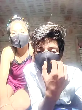 COUPLE-HOTS online show from 04/12/26, 04:23