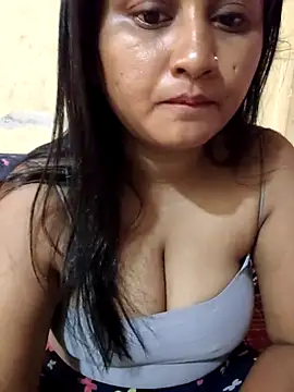 Tridha 2 online show from 05/29/26, 03:48