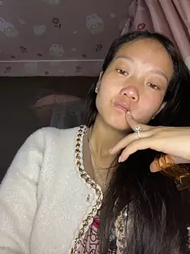 Jolinie online show from 04/01/26, 02:23