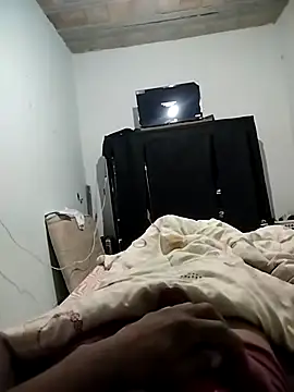 Snapshot of Pretinho-01 chatting on 04/09/26, 03:50 Pretinho-01 online show from 04/09/26, 03:50