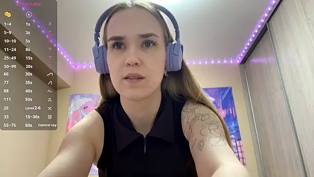 DenitaSpace online show from 04/03/26, 01:42