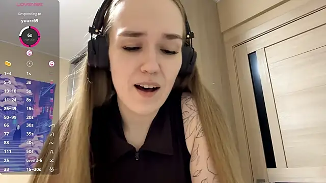 DenitaSpace online show from 04/15/26, 02:46