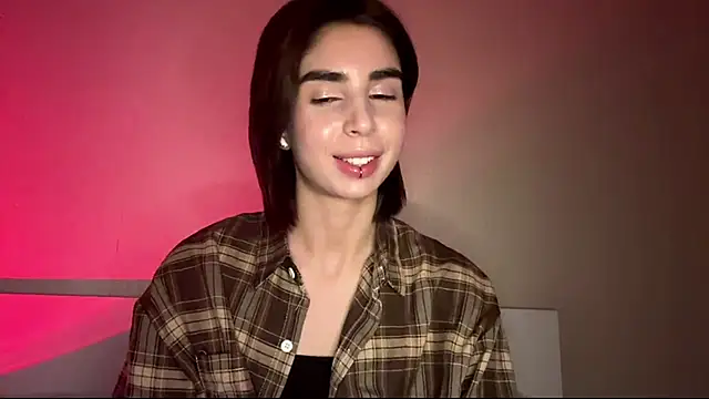 Snapshot of StephenAbati chatting on 04/09/26, 12:10 StephenAbati online show from 04/09/26, 12:10