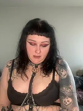 InkMaleficent online show from 04/16/26, 02:40