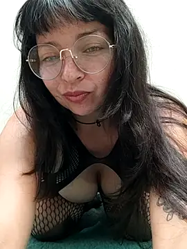 LisaMargo online show from 06/19/26, 04:00