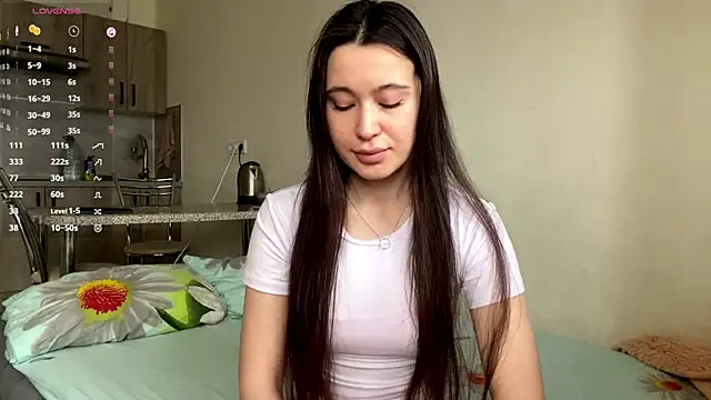 AureaMaggi online show from 04/13/26, 05:24