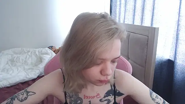 TenderChloe online show from 06/06/26, 09:25