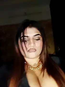 Sanaya Gil online show from 04/05/26, 04:15