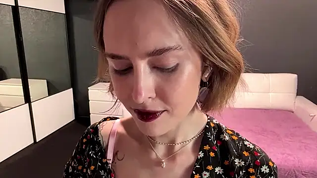 Xylarise online show from 04/08/26, 07:41