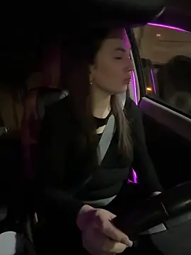 lexy night online show from 04/13/26, 10:37