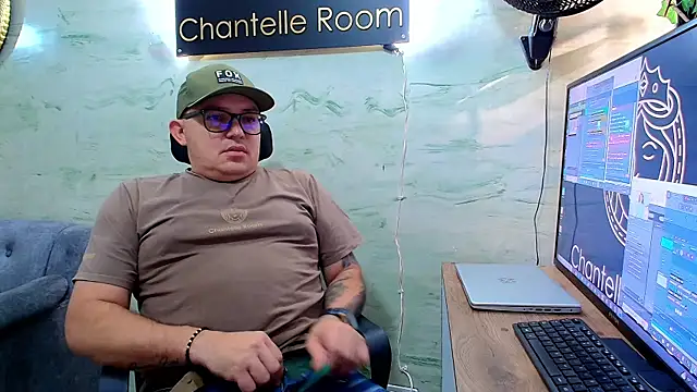 maximo daddy online show from 04/30/26, 12:33