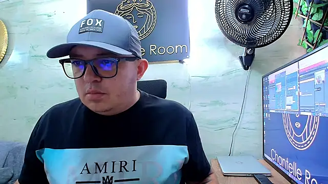 maximo daddy online show from 05/02/26, 11:48