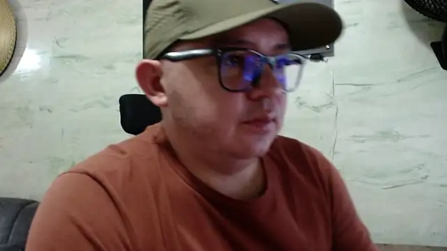 maximo daddy online show from 05/15/26, 01:01
