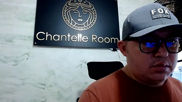 maximo daddy online show from 05/17/26, 01:07