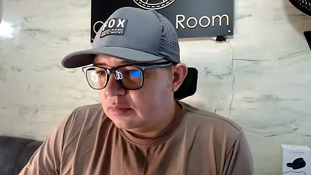 maximo daddy online show from 05/18/26, 12:22