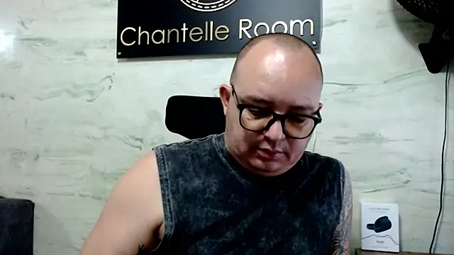 maximo daddy online show from 05/25/26, 02:06