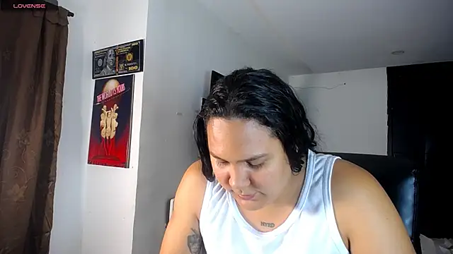 Junaiker roa1 online show from 04/17/26, 02:14