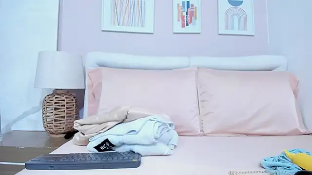 zara lopez online show from 03/18/26, 07:39