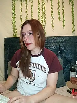 Amber prada online show from 04/15/26, 09:26