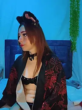 Amber prada online show from 06/17/26, 12:02