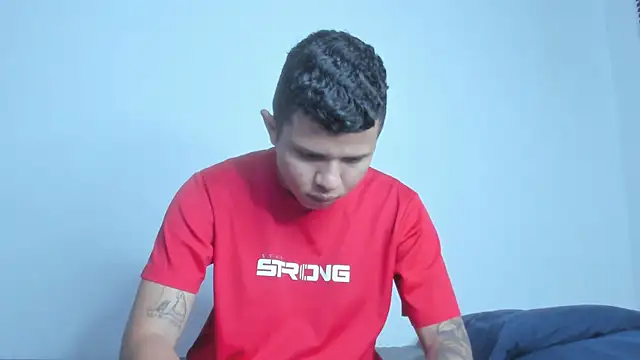 LatinsGuys2026 online show from 04/02/26, 11:52