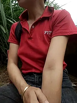 Lucky-beo online show from 06/21/26, 12:02