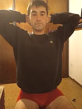 Snapshot of Tomasselo chatting on 04/07/26, 04:02 Tomasselo online show from 04/07/26, 04:02