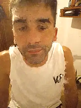 Snapshot of Tomasselo chatting on 04/13/26, 12:49 Tomasselo online show from 04/13/26, 12:49