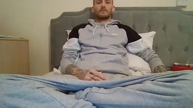 feetlovrr94 online show from 03/31/26, 10:21