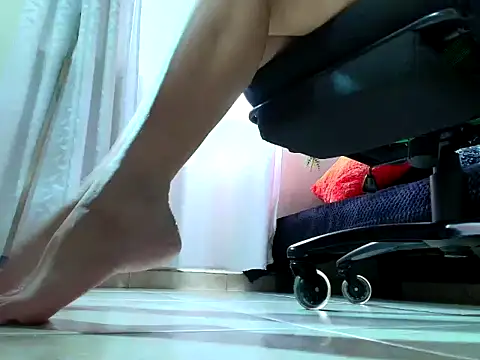 MELODY19 online show from 04/15/26, 04:03