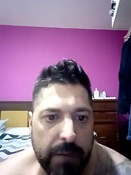 Snapshot of Muchos_cogios chatting on 06/19/26, 06:51 Muchos cogios online show from 06/19/26, 06:51