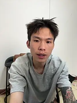 zzzzppp3 online show from 04/01/26, 03:51