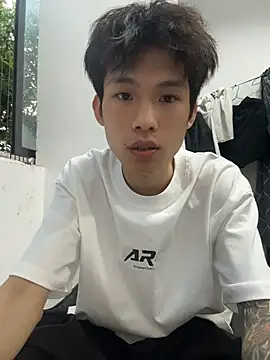 zzzzppp3 online show from 05/25/26, 11:38
