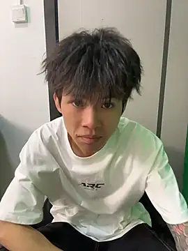 zzzzppp3 online show from 05/31/26, 11:06
