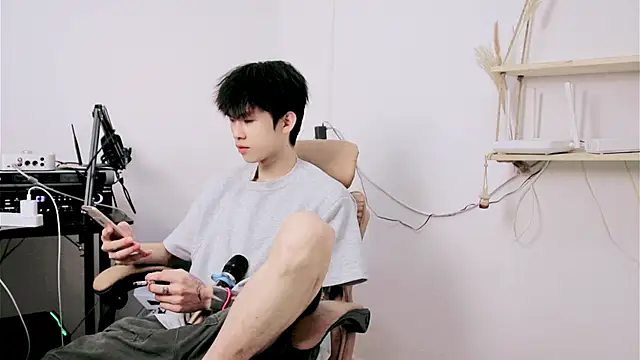 zzzzppp3 online show from 07/10/26, 05:56