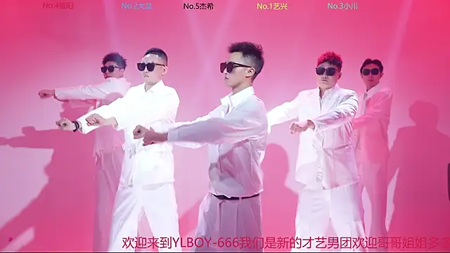 Snapshot of YLBOY-666 chatting on 03/26/26, 02:11 YLBOY-666 online show from 03/26/26, 02:11