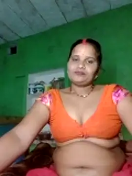 Shivani09900 online show from 06/09/26, 05:24