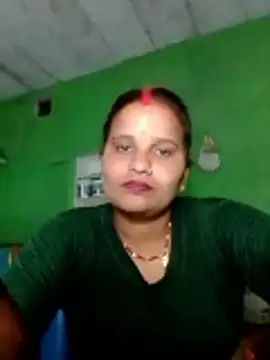 Shivani09900 online show from 06/10/26, 07:35