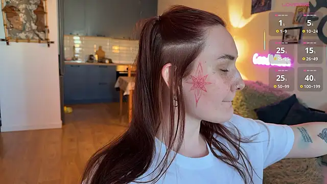 Snapshot of AurikTrix chatting on 04/03/26, 12:58 AurikTrix online show from 04/03/26, 12:58