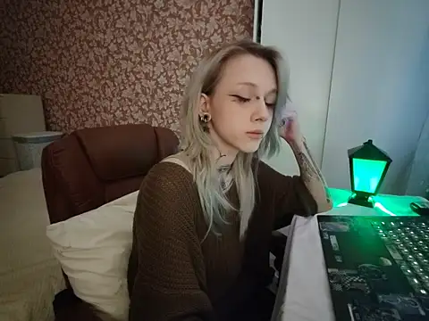 StijenaHunt online show from 04/11/26, 01:48