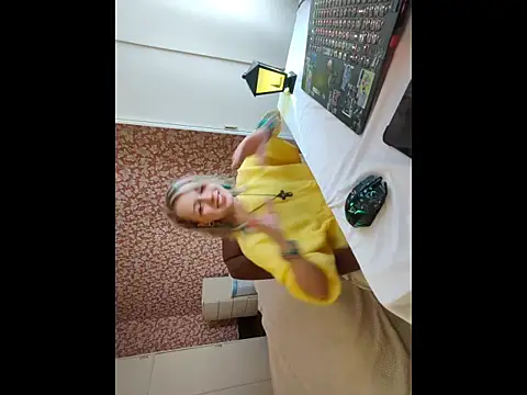 StijenaHunt online show from 04/13/26, 01:05