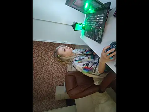 StijenaHunt online show from 04/14/26, 01:28