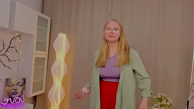 AlicaCohill online show from 04/01/26, 07:22