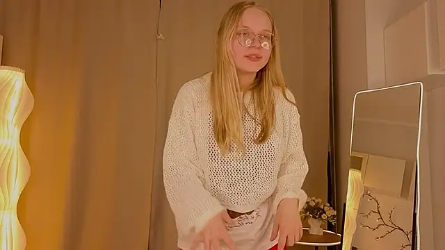 AlicaCohill online show from 04/12/26, 07:08